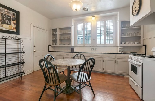 Treme Hotel | Walk to all the French Quarter attractions. A great space to enjoy NOLA
