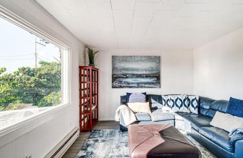 Westport Apartment | Walk to Beach and Harbor Spacious Westport Apt!