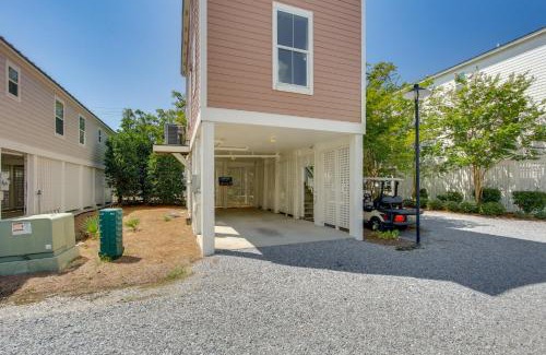 Pass Christian House | Walk to Beach Cottage with Yard in Pass Christian!