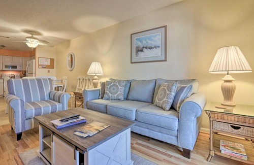 Folly Field Apartment | Walk to Beach Resort-Style Hilton Head Condo!