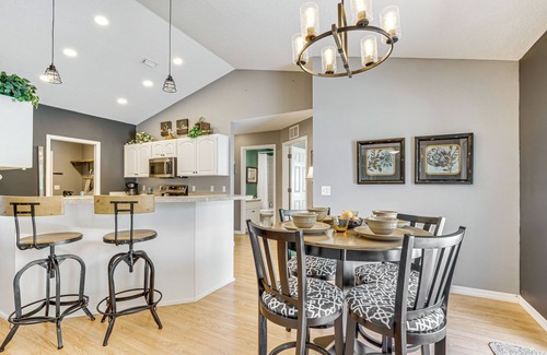 Crystal River House | Walk to Boat Ramp: Dunnellon Home w/Private Yard!