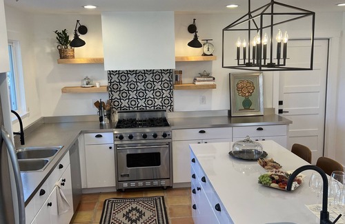 Healdsburg House | Walk to Downtown Healdsburg-Luxury Healdsburg Vacation Rental