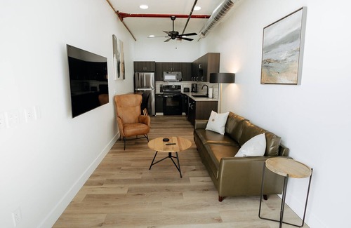 Downtown Wichita House | Walk To Intrust Arena - Modern Boxcar experience!