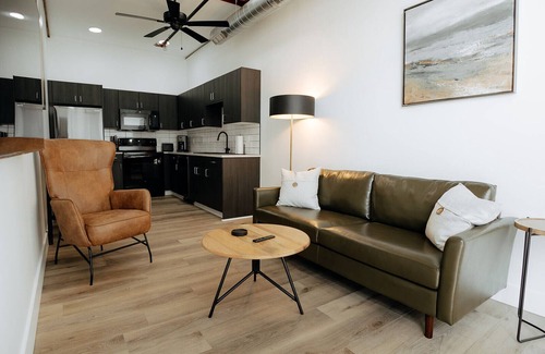 Downtown Wichita House | Walk To Intrust Arena - Modern Boxcar experience!