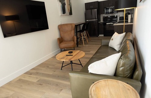 Downtown Wichita House | Walk To Intrust Arena - Modern Boxcar experience!