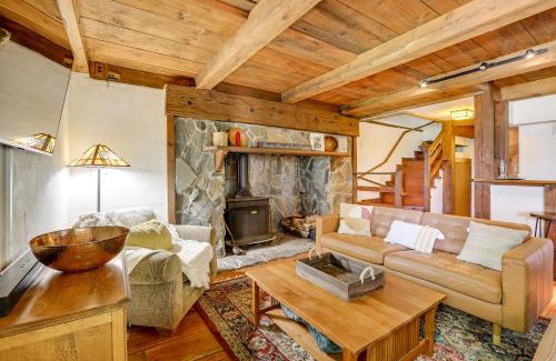 Crestline House | Walk to Lake Gregory Family Retreat with Patio!