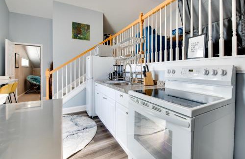 Hiram Apartment | Walk to Lake Hiram Hideaway with Shared Gazebo!