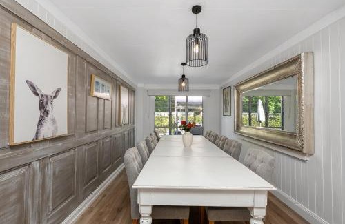 Pallarenda Apartment | Walk to Pallarenda beach A Dream Escape in Sallows Street