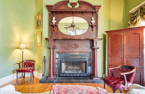 Jeanerette House | Walk to Parks and Cafes Historic Home with Fireplace