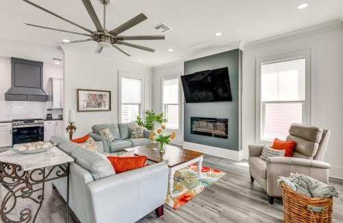 Pass Christian House | Walk to Pass Christian Beach Stunning Family Home