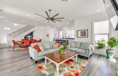 Pass Christian House | Walk to Pass Christian Beach Stunning Family Home