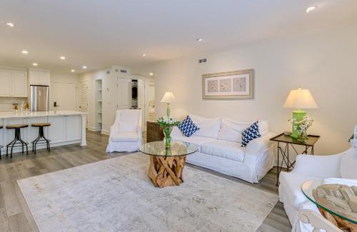 Harbour Town Apartment | Walk to Pier and Golf Heart of Harbour Town Condo