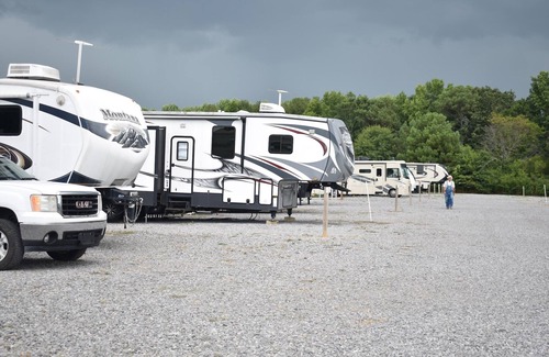 Cullman RV Rental | Walk to ROCK THE SOUTH RV Camping with Generator 4 Night Package Cullman Alabama