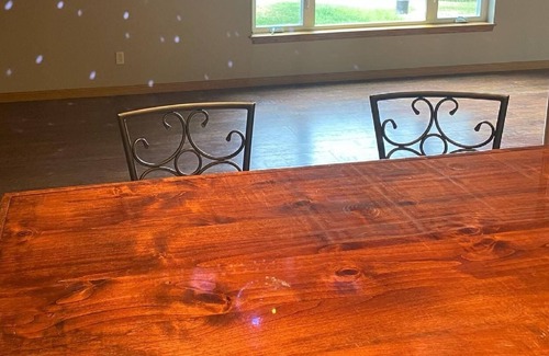 Helena House | Walk to the lake, huge deck, spa, karaoke machine, fire pit, and outdoor shower