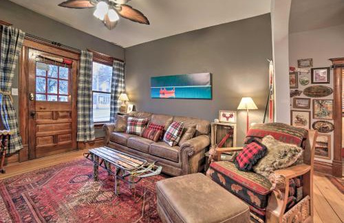 Sturgeon Bay Apartment | Walk to Waterfront Dtwn Sturgeon Bay Retreat!