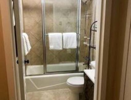 Athens Apartment | Walkable to Sanford Stadium or downtown