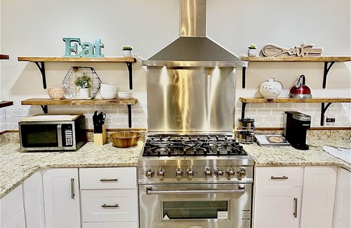 Florence House | Walking distance from one of South Carolina's top Medical centers.