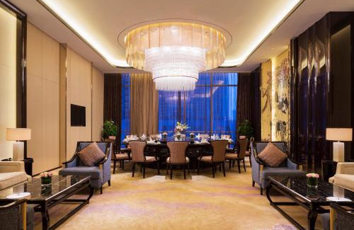 Rencheng District Hotel | Wanda Realm Jining