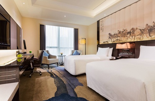 Rencheng District Hotel | Wanda Realm Jining