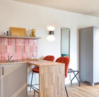 Municipality of Hengelo Hotel | Wapen van Hengelo Residence Suites - digital key by SMS and email