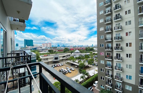 Sunter Apartment | Warm And Restful Studio Room Sunter Park View Apartment