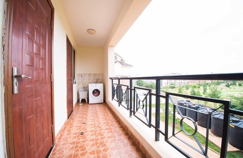 Nairobi Apartment | Warmly Furnished Apartment Located In The Leafy Loresho Suburbs Of Nairobi Kenya
