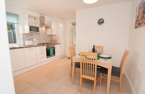 Doncaster House | Warren House in great location with FREE parking space
