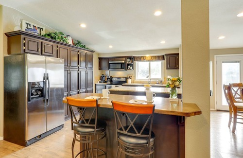 Tumtum House | Washington House w/ Boat Dock & Water View