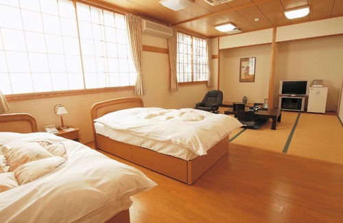 Tanabe Hotel | Watarase Onsen Hotel Yamayuri