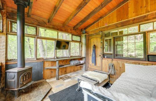 Cullowhee House | Waterfall Views - Blue Ghost Cabin in Cullowhee!