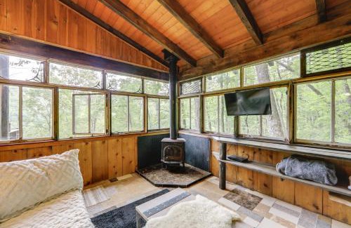 Cullowhee House | Waterfall Views - Blue Ghost Cabin in Cullowhee!