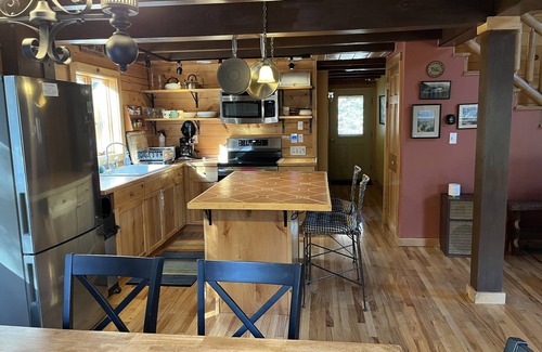 West Dover Cabin | Waterfalls-View-Pond. Secluded Vermont Log Cabin at Mount Snow. EV Outlet