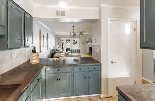 Beaufort House | Waterfront – 3 Min to Parris Island Sleeps 6 Stunning Views