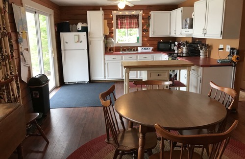 Saint Albans Cabin | WATERFRONT-3BR, 2BA Log Cabin On Big Indian Lake