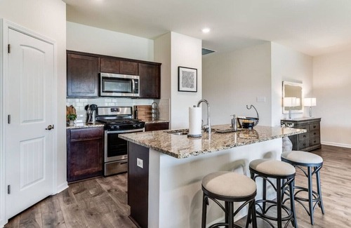 Lafayette House | Waterfront,4bedroom,2bath,King Bed,separate shower