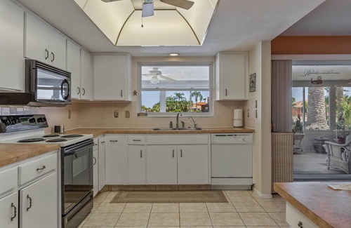 Gulf Harbors House | WATERFRONT Canal Home w/Private Pool-BEAUTIFUL VIEWS