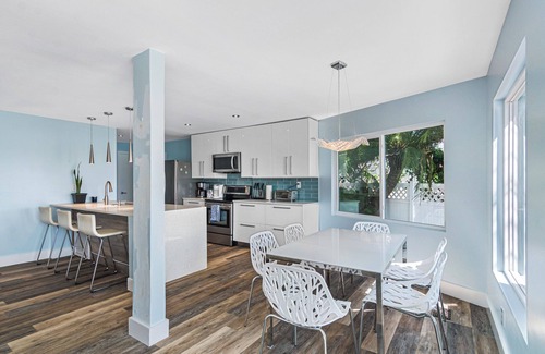 Sunset Beach House | Waterfront Gem! Steps to Sunset Beach