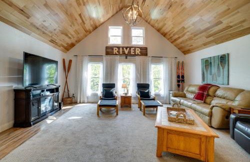 McGrann House | Waterfront Home Allegheny River Access, Dock Slip