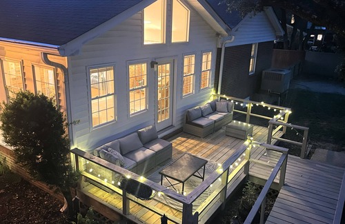 Charleston House | Waterfront Home in Charleston with Kayaks, Outdoor Gym, & Yoga Studio