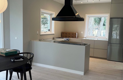 Ingaro Villa | Waterfront home with private beach & hot tub