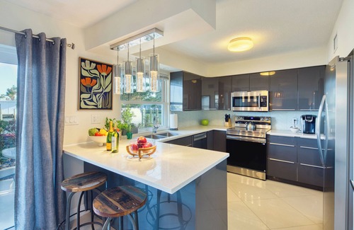 Bay Esplanade Apartment | Waterfront Industrial Chic #2 Clearwater Beach