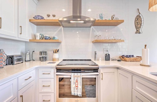 Winchester House | Waterfront Oasis On Tims Ford Lake: Pool/Kayak!