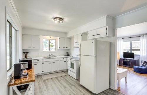 Port Clinton House | Waterfront Port Clinton Cottage 5 Mi to Lake Erie