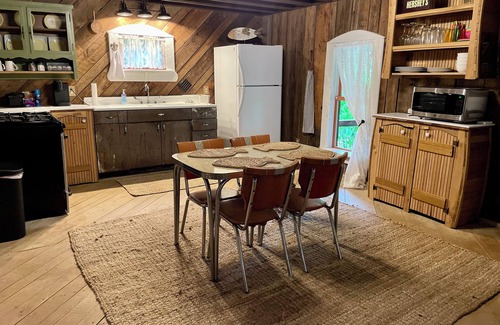 Graham Cabin | Waterfront Rustic Country Cabin Retreat-Dog's Welcome!