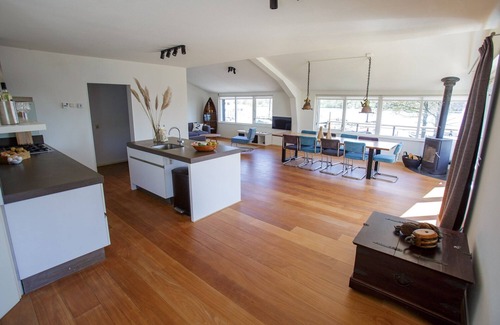 Eernewoude Villa | Waterfront villa, private beach - Fries National Park