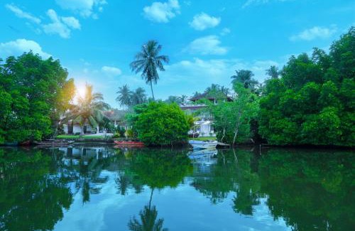 Hettimulla Resort | Waterside Bentota