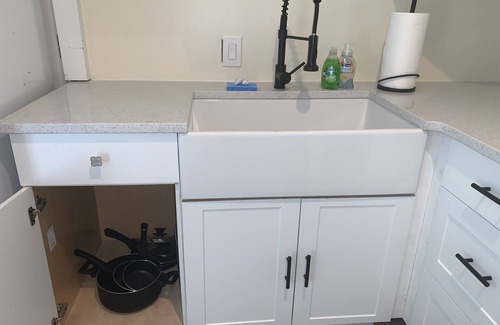 Bradenton House | Waterslide & Pool * Wimpy’s Whereabouts!*