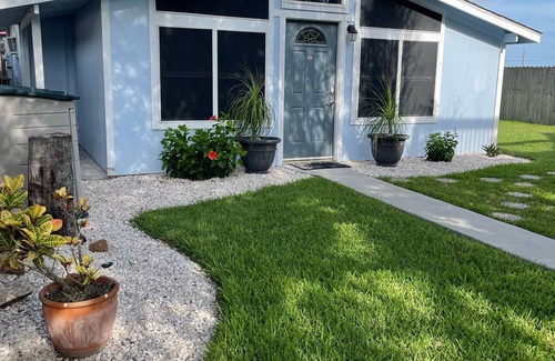 Fulton Cottage | WATERVIEW! Available for short term rental and month to month rental!