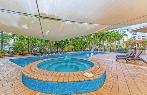 Darwin City Centre Apartment | Waterview Oasis Poolside Living on the Esplanade