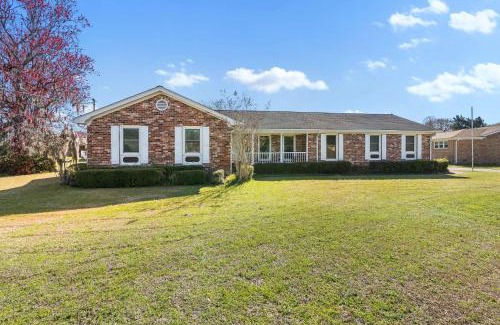 North Charleston House | Waterview Retreat - Riverside Haven 4-2 Family